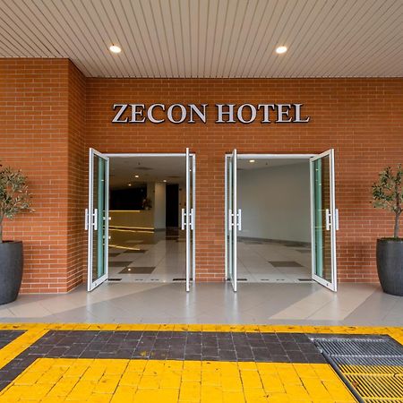 Zecon Hotel Kuala Lumpur Exterior photo