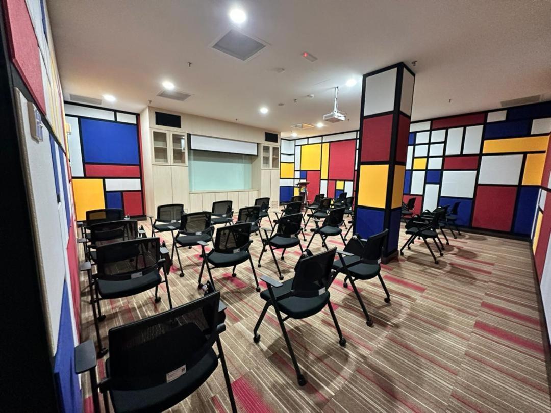Zecon Hotel Kuala Lumpur Exterior photo