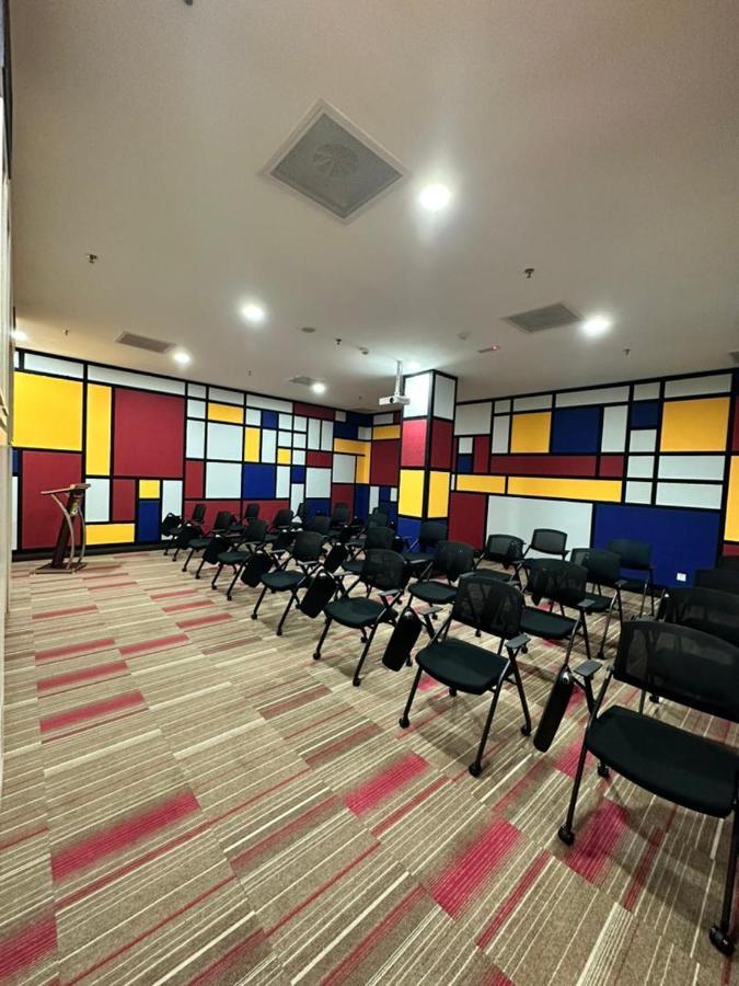 Zecon Hotel Kuala Lumpur Exterior photo