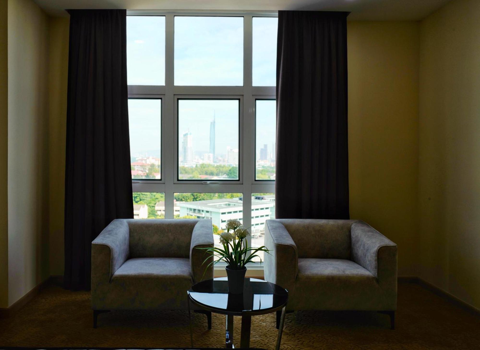 Zecon Hotel Kuala Lumpur Exterior photo